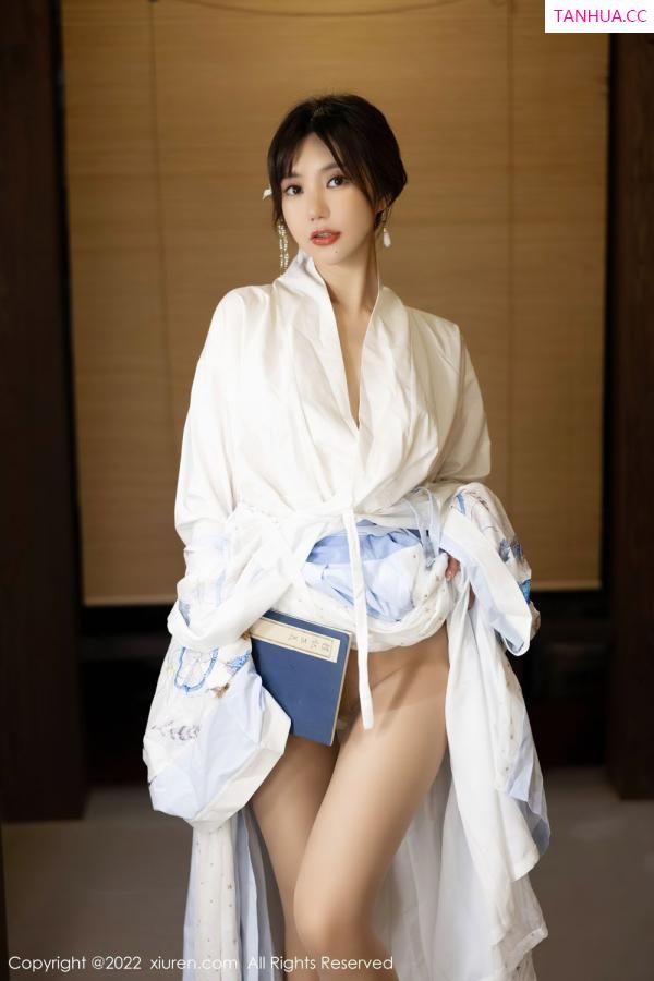 綺裡嘉 绮里嘉 [XiuRen]高清写真图 2022.09.09 No.5569 绮里嘉ula第13张图片